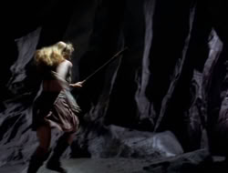 extant_XenaWarriorPrincess_3x10-TheQuillIsMightier_02783
