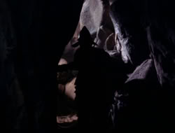 extant_XenaWarriorPrincess_3x10-TheQuillIsMightier_02812