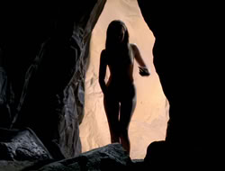 extant_XenaWarriorPrincess_3x10-TheQuillIsMightier_02830