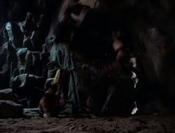 extant_XenaWarriorPrincess_3x10-TheQuillIsMightier_02872