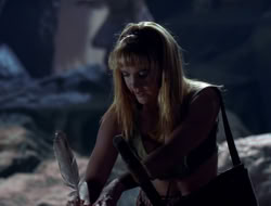 extant_XenaWarriorPrincess_3x10-TheQuillIsMightier_02897