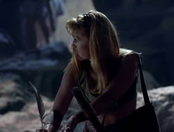 extant_XenaWarriorPrincess_3x10-TheQuillIsMightier_02898
