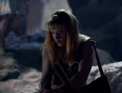 extant_XenaWarriorPrincess_3x10-TheQuillIsMightier_02901