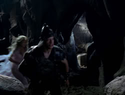 extant_XenaWarriorPrincess_3x10-TheQuillIsMightier_02905