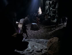 extant_XenaWarriorPrincess_3x10-TheQuillIsMightier_02908