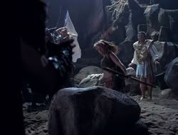 extant_XenaWarriorPrincess_3x10-TheQuillIsMightier_02913