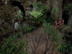 extant_XenaWarriorPrincess_3x10-TheQuillIsMightier_02939