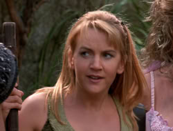 extant_XenaWarriorPrincess_3x10-TheQuillIsMightier_02994