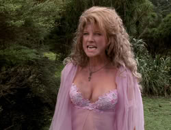 extant_XenaWarriorPrincess_3x10-TheQuillIsMightier_03076