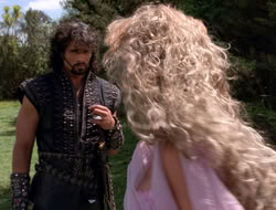 extant_XenaWarriorPrincess_3x10-TheQuillIsMightier_03200