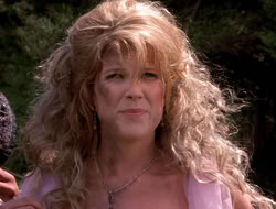 extant_XenaWarriorPrincess_3x10-TheQuillIsMightier_03217