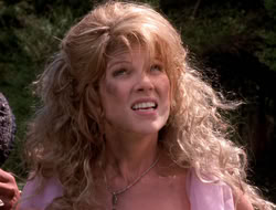 extant_XenaWarriorPrincess_3x10-TheQuillIsMightier_03218