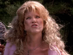 extant_XenaWarriorPrincess_3x10-TheQuillIsMightier_03223