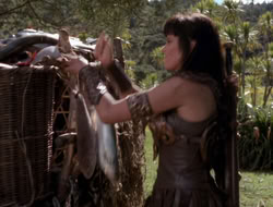 extant_XenaWarriorPrincess_3x10-TheQuillIsMightier_03467