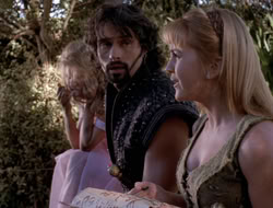 extant_XenaWarriorPrincess_3x10-TheQuillIsMightier_03491