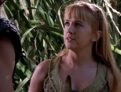 extant_XenaWarriorPrincess_3x10-TheQuillIsMightier_03649