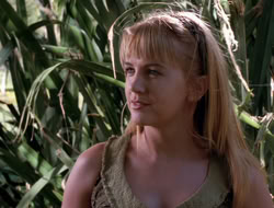 extant_XenaWarriorPrincess_3x10-TheQuillIsMightier_03667