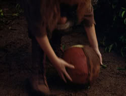 3x11-MaternalInstincts_000203