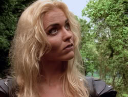 3x11-MaternalInstincts_000549