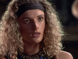 3x11-MaternalInstincts_000610