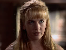 3x11-MaternalInstincts_000884