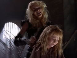 3x11-MaternalInstincts_001012