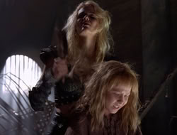 3x11-MaternalInstincts_001015