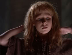 3x11-MaternalInstincts_001032