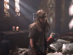 3x11-MaternalInstincts_001089