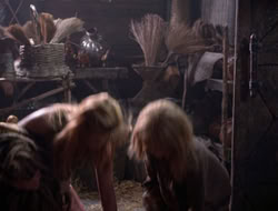 3x11-MaternalInstincts_001207