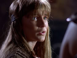 3x11-MaternalInstincts_001799