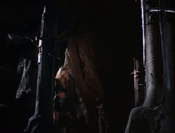 3x11-MaternalInstincts_001897