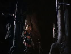 3x11-MaternalInstincts_001898
