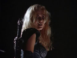 3x11-MaternalInstincts_001964