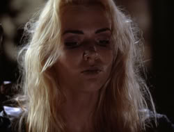 3x11-MaternalInstincts_001978