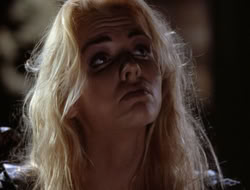 3x11-MaternalInstincts_001985