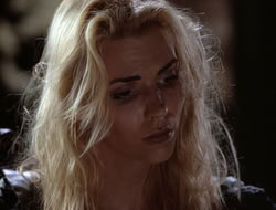 3x11-MaternalInstincts_001993