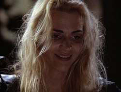 3x11-MaternalInstincts_002000