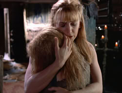 3x11-MaternalInstincts_002058