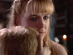 3x11-MaternalInstincts_002074