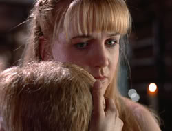 3x11-MaternalInstincts_002075