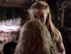 3x11-MaternalInstincts_002746