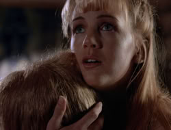 3x11-MaternalInstincts_002785