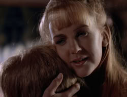 3x11-MaternalInstincts_002792