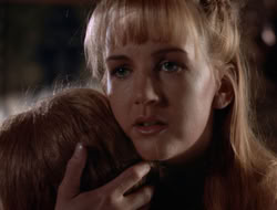 3x11-MaternalInstincts_002809