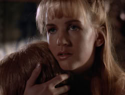 3x11-MaternalInstincts_002813