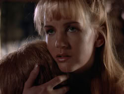 3x11-MaternalInstincts_002814