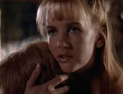 3x11-MaternalInstincts_002815