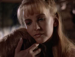 3x11-MaternalInstincts_002829