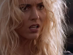 3x11-MaternalInstincts_002870